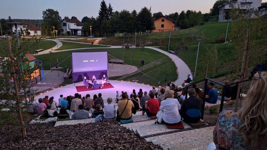 V Semiču poletni kino s Katarino Čas