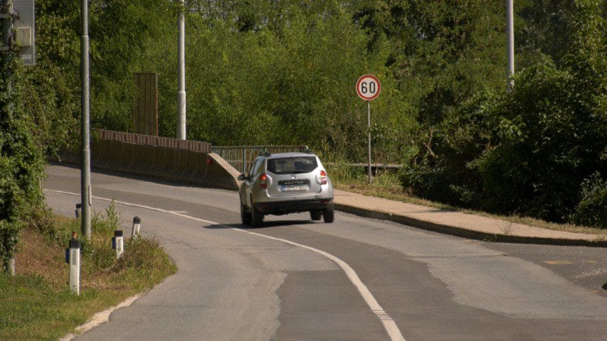 Začetek izgradnje pločnika med Krškim in Starim Gradom