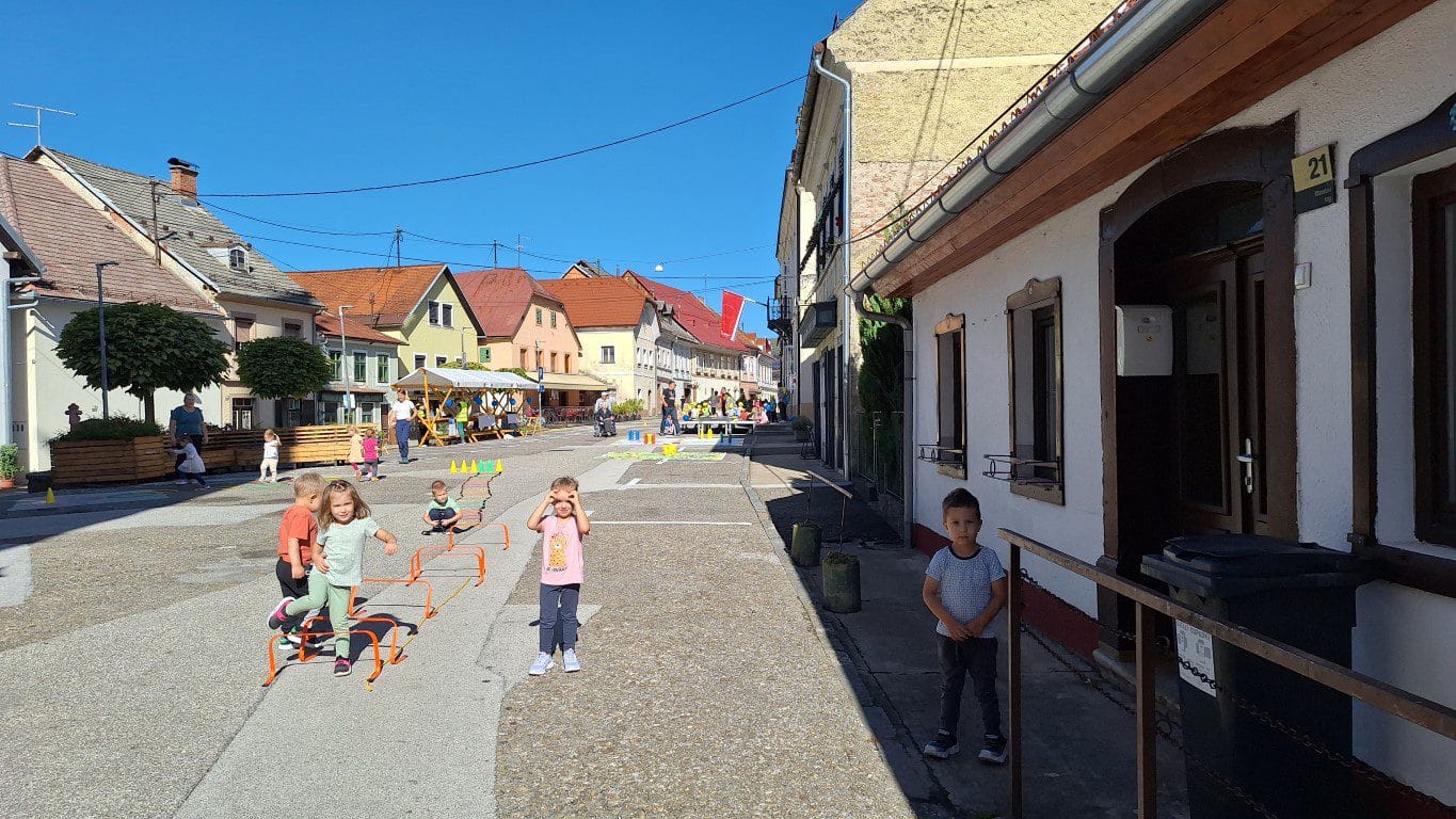 Staro jedro Metlike znova zaprto za vozila