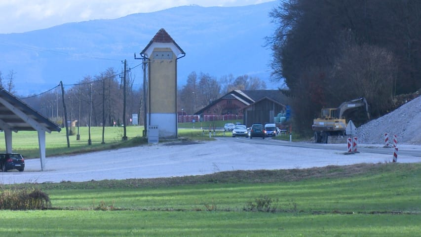 V Škocjanu nared primarni kanalizacijski vodi