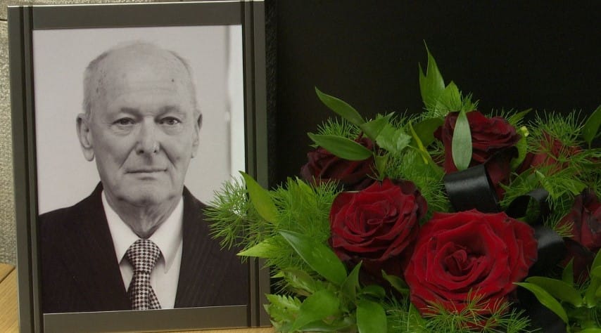 Poklon častnemu občanu dr. Mihaelu Japlju