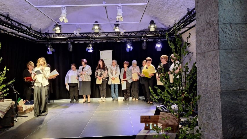 10 let Medgeneracijskega društva Bela krajina