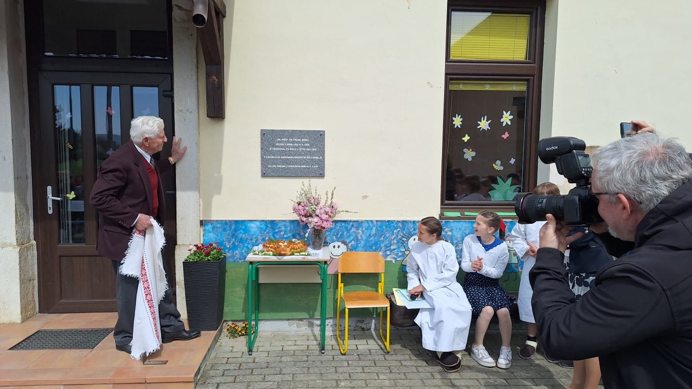 V Gribljah so se poklonili Francu Brincu