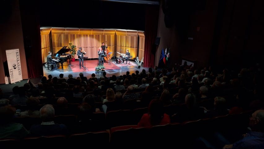 Kabaret koncert poezije Lojzeta Krakarja