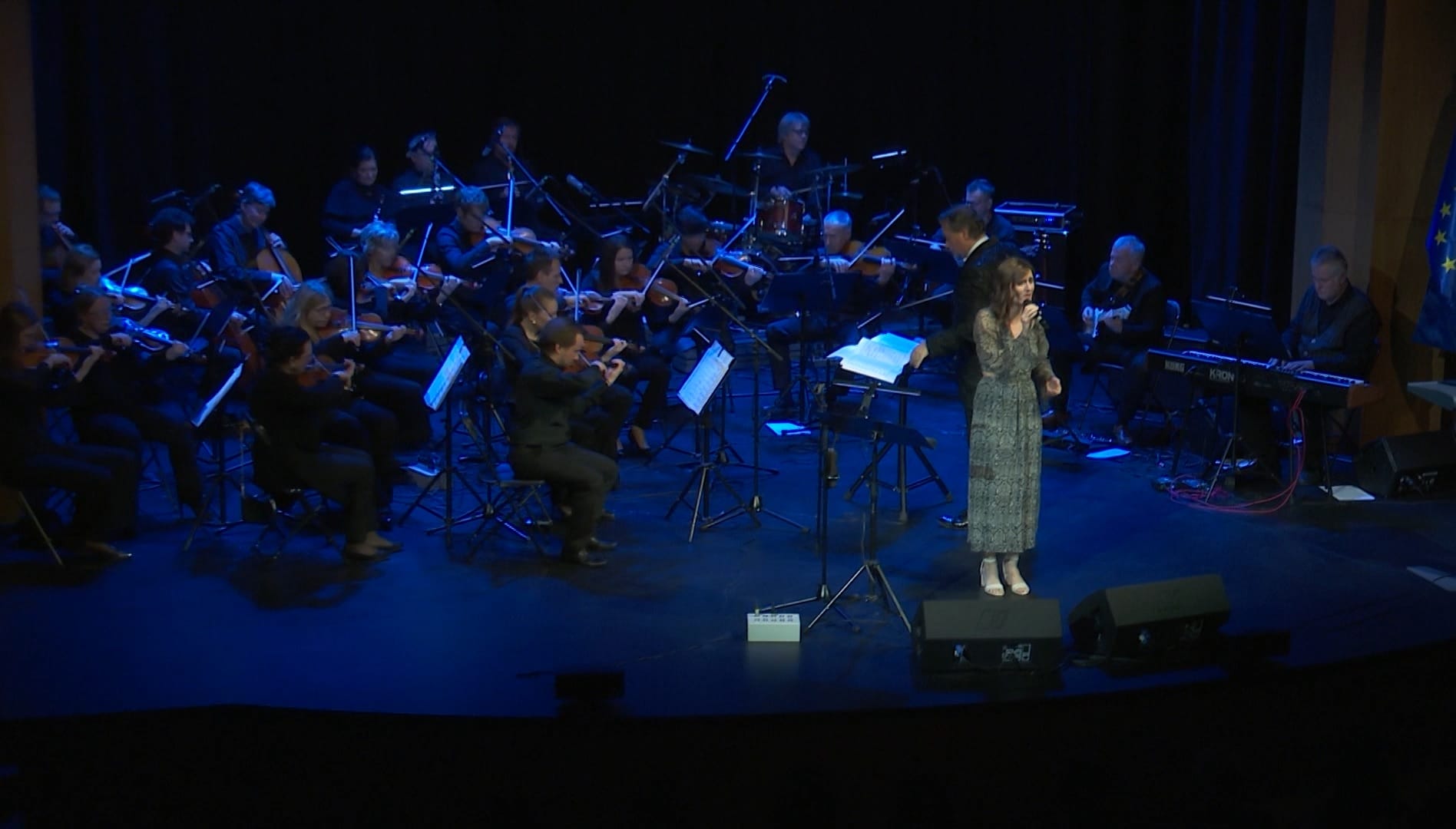 Tudi Katja Stariha in Gašper Mihelič zapela z Revijskim orkestrom RTV Slovenija