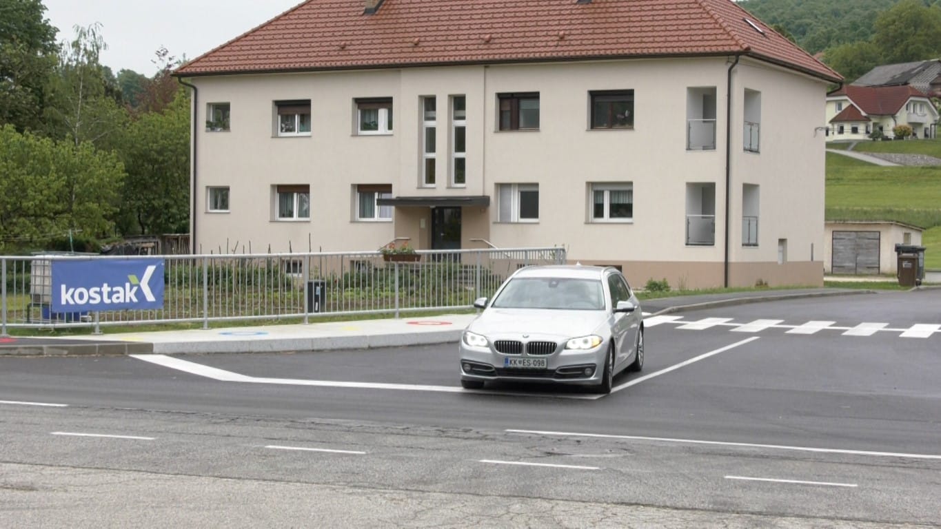 Zaključena izgradnja mostu preko Belskega potoka na Senovem