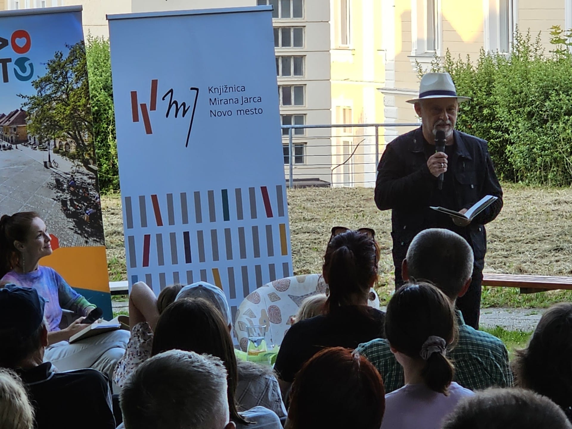 V Knjižnici Mirana Jarca Novo mesto na robu poletja s Ferijem Lainščkom