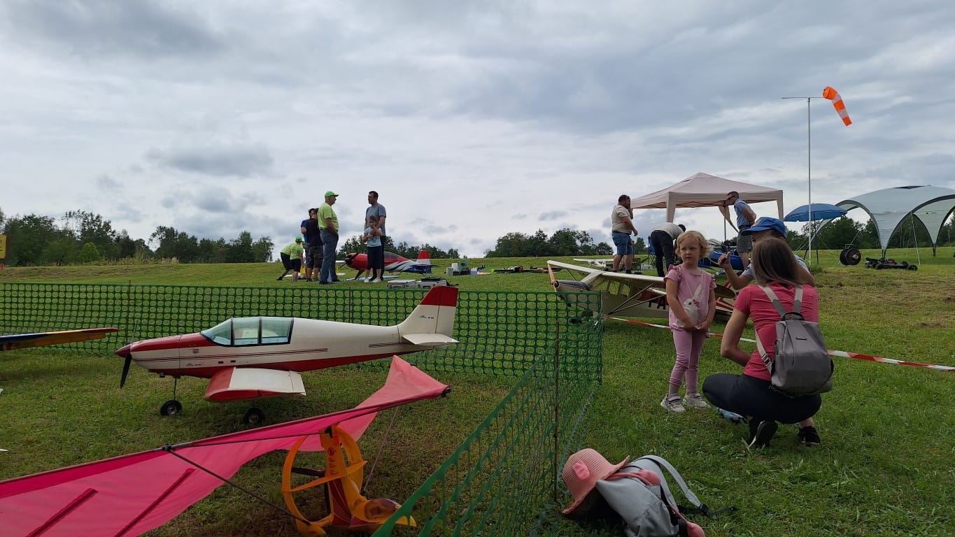 30 let Modelarskega društva Bela krajina