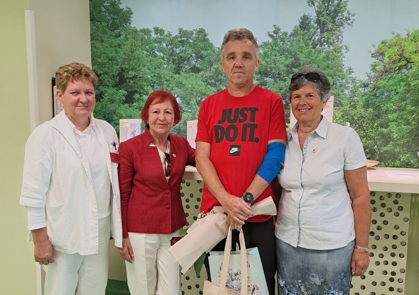 Jože Celič stotič daroval kri: Če bi bilo plačano, bi izgubilo smisel