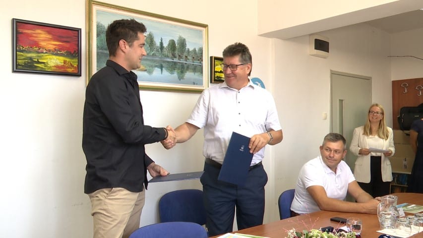 V Cerkljah ob Krki bodo gradili večnamenski center