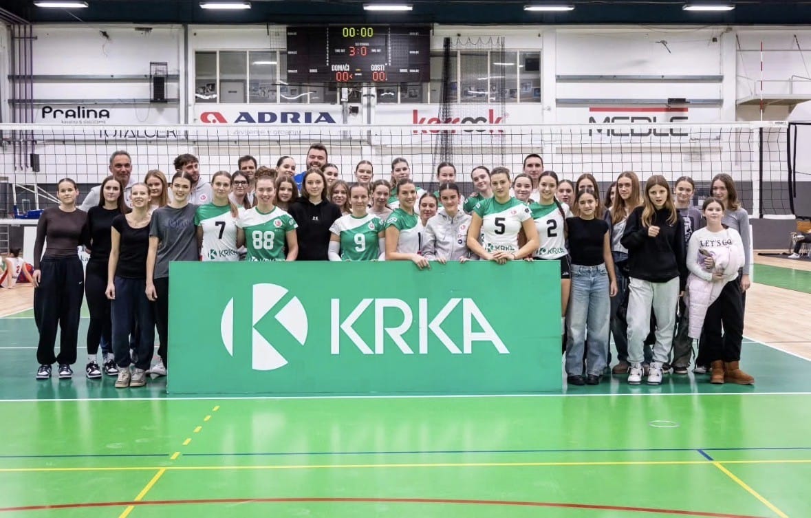 Novomeške odbojkarice v novo sezono pod imenom Ženski odbojkarski klub Krka Novo mesto